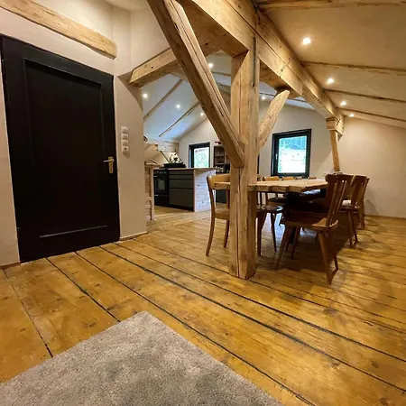 Vakantiehuis In Near Slopes, Cleaning Included *