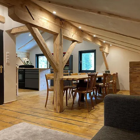 Vakantiehuis In Near Slopes, Cleaning Included