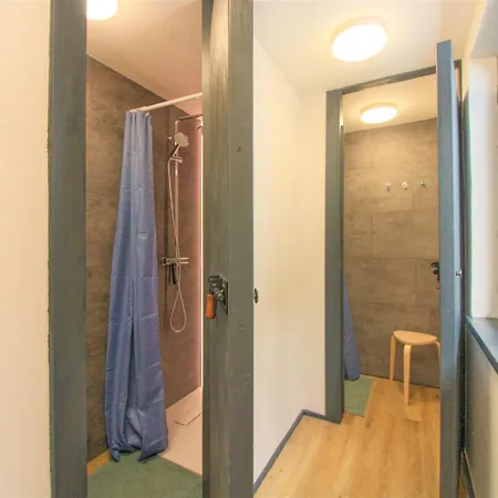Vakantiehuis In Near Slopes, Cleaning Included *
